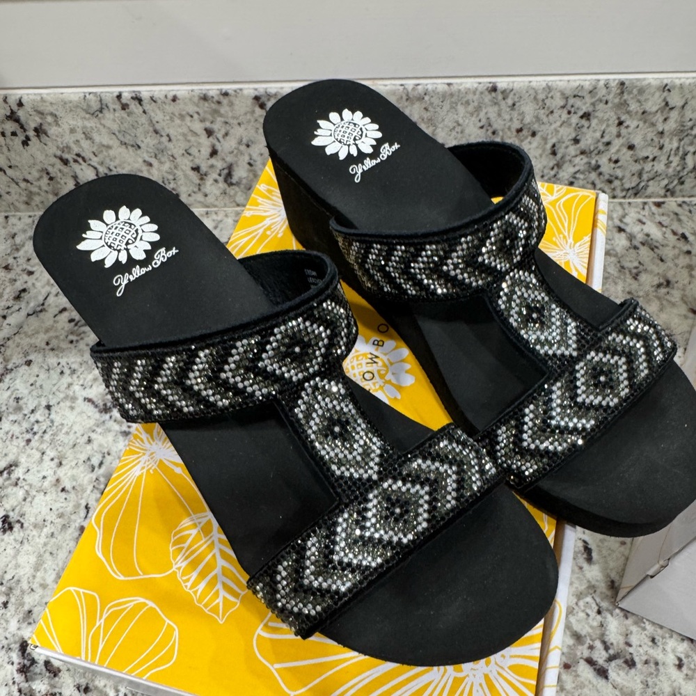 Yellow Box Black Sandals with Shimmering Chevron Straps